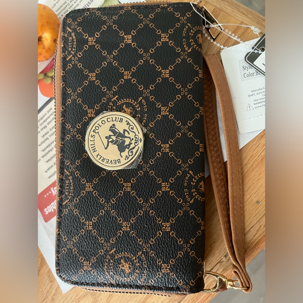 Brand New Beverly Hills Wallet